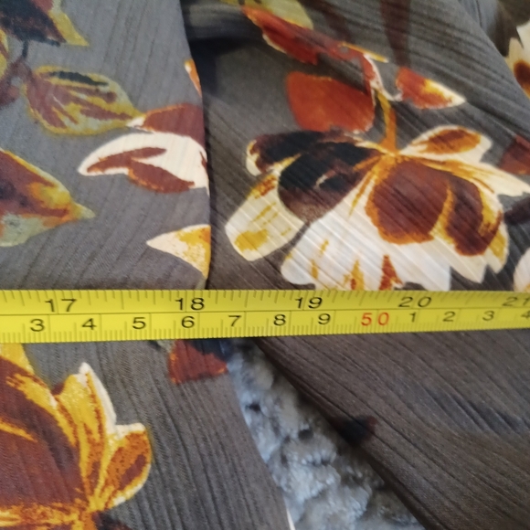 NWT Suzy Shier | Long Sleeve Floral Brown Midi Dress Sz L Boho Cottagecore - Picture 3 of 6